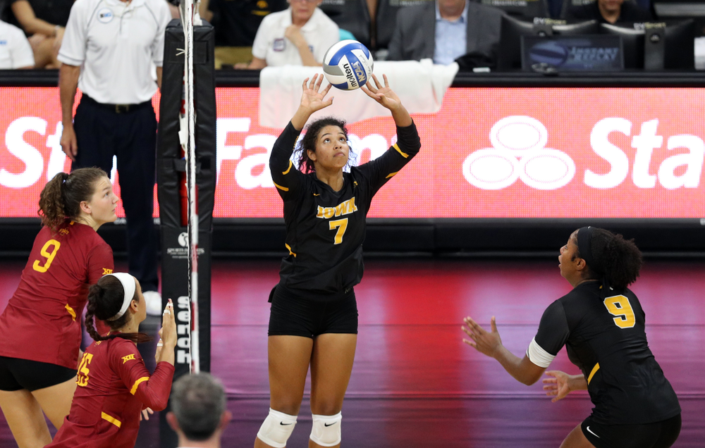 Iowa Hawkeyes setter Brie Orr (against the Iowa State Cyclones Saturday, September 21, 2019 at Carver-Hawkeye Arena. (Brian Ray/hawkeyesports.com)