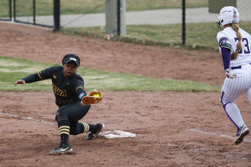 Iowa's Donirae Mayhew (24) at game 2 vs Northwestern on Saturday, March 30, 2019 at Bob Pearl Field. (Lily Smith/hawkeyesports.com)