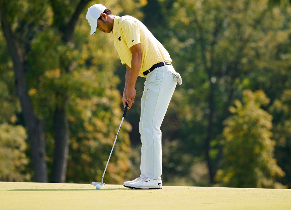 Iowa’s Joe Kim putts during the third day of the Golfweek Conference Challenge at the Cedar Rapids Country Club in Cedar Rapids on Tuesday, Sep 17, 2019. (Stephen Mally/hawkeyesports.com)