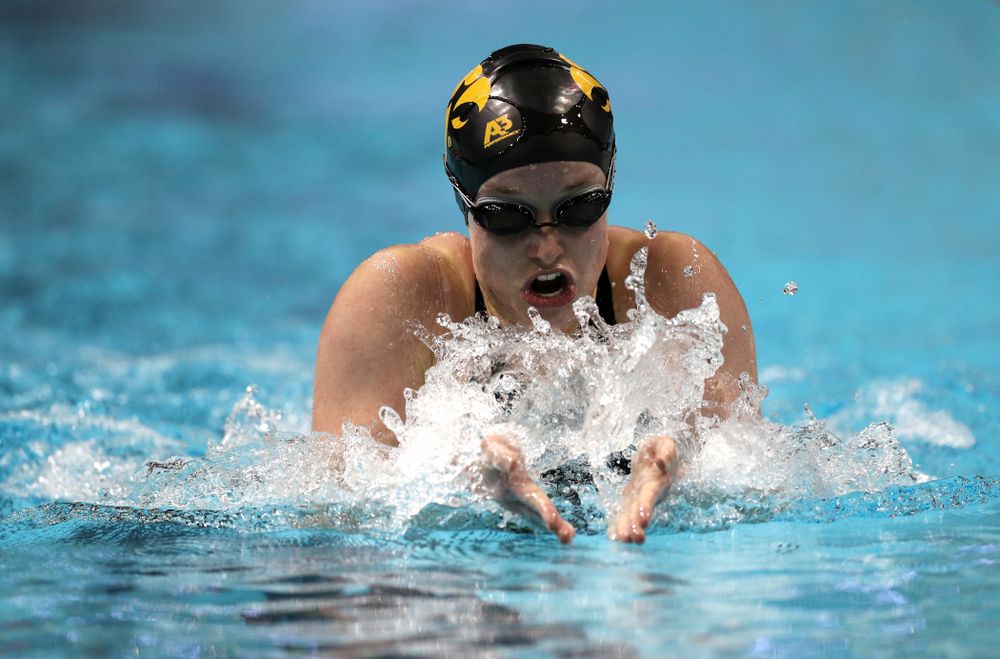 Iowa's Kelsey Drake swims the 200-yard IM against the Iowa State Cyclones in the Iowa Corn Cy-Hawk Series Friday, December 7, 2018 at at the Campus Recreation and Wellness Center. (Brian Ray/hawkeyesports.com)