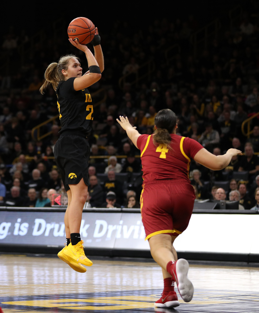 against the Iowa State Cyclones in the Iowa Corn Cy-Hawk Series Wednesday, December 5, 2018 at Carver-Hawkeye Arena. (Brian Ray/hawkeyesports.com)
