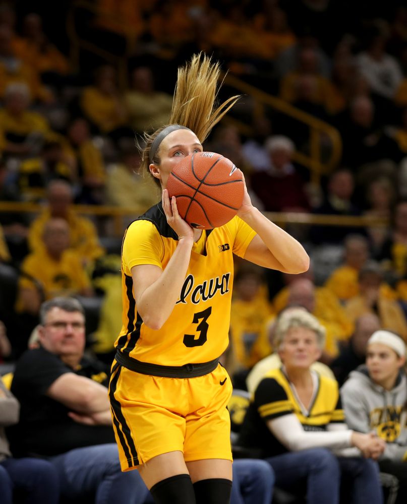 Iowa Hawkeyes guard Makenzie Meyer (3) knocks down a a three point basket against the Maryland Terrapins Thursday, January 9, 2020 at Carver-Hawkeye Arena. (Brian Ray/hawkeyesports.com)