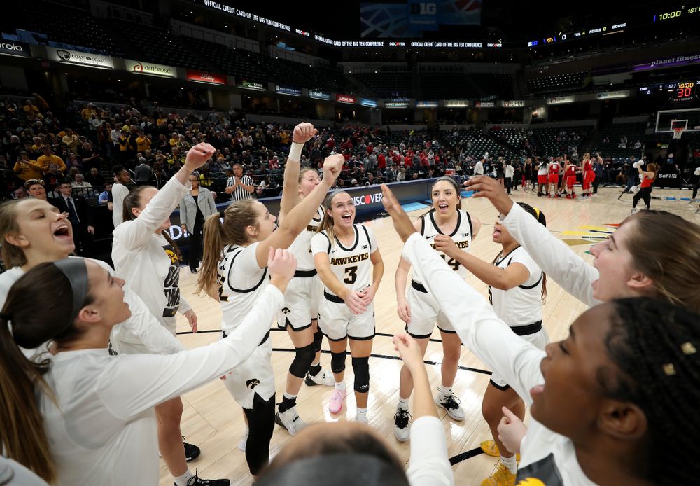The Iowa Hawkeyes against Ohio State in the quarterfinals of the Big Ten Basketball Tournament Friday, March 6, 2020 at Bankers Life Fieldhouse in Indianapolis. (Brian Ray/hawkeyesports.com)