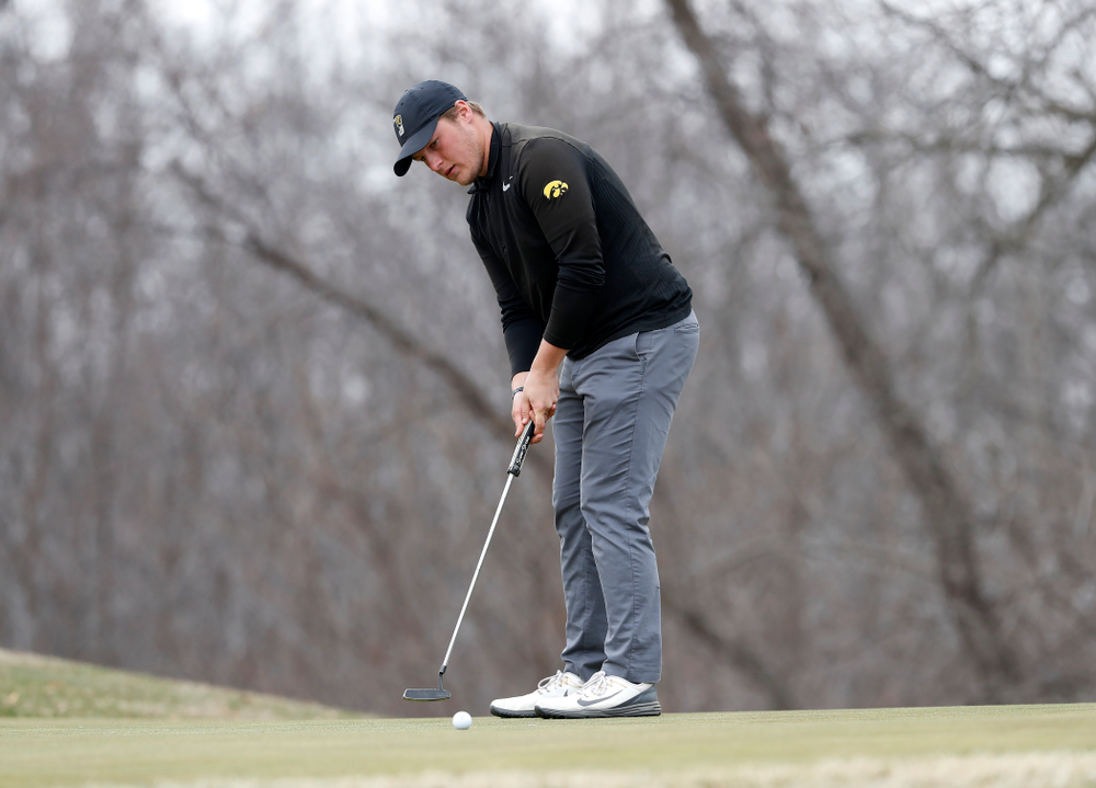 Alex Schaake during the 2018 Hawkeye Invitational Friday, April 13, 2018 at Finkbine Golf Course. (Brian Ray/hawkeyesports.com)