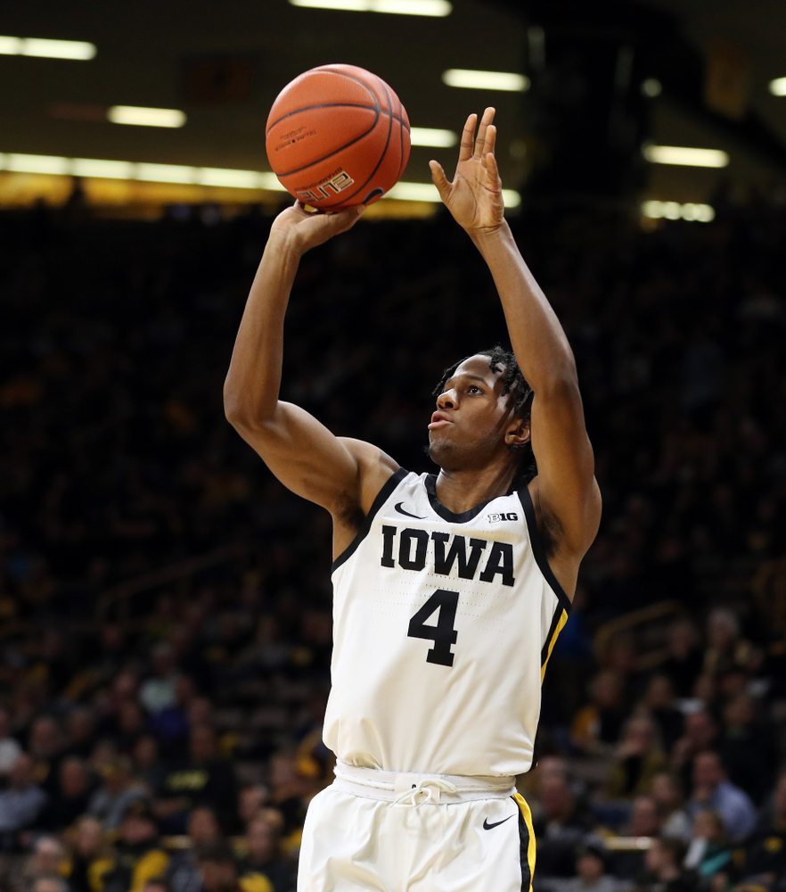 Iowa Hawkeyes guard Bakari Evelyn (4) against Oral Roberts Friday, November 15, 2019 at Carver-Hawkeye Arena. (Brian Ray/hawkeyesports.com)