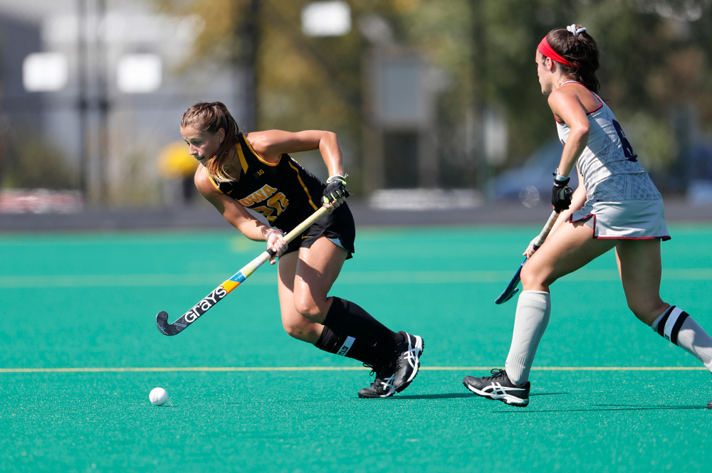 Iowa Hawkeyes Sophie Sunderland (20) against the Penn Quakers Friday, September 14, 2018 at Grant Field. (Brian Ray/hawkeyesports.com)