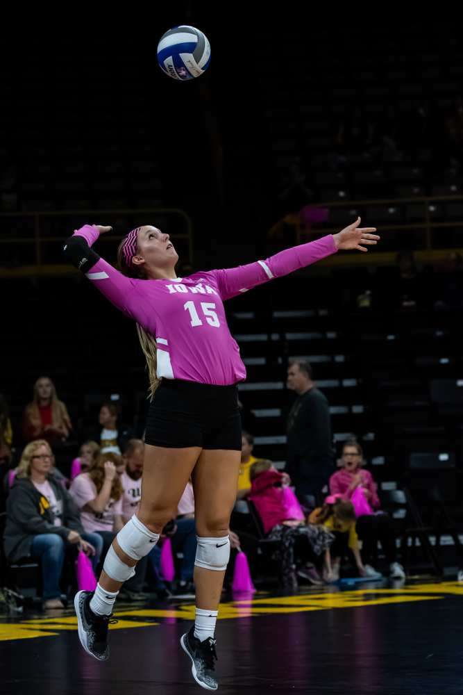 Iowa Hawkeyes defensive specialist Maddie Slagle (15) against the Wisconsin Badgers Saturday, October 6, 2018 at Carver-Hawkeye Arena. (Clem Messerli/Iowa Sports Pictures)
