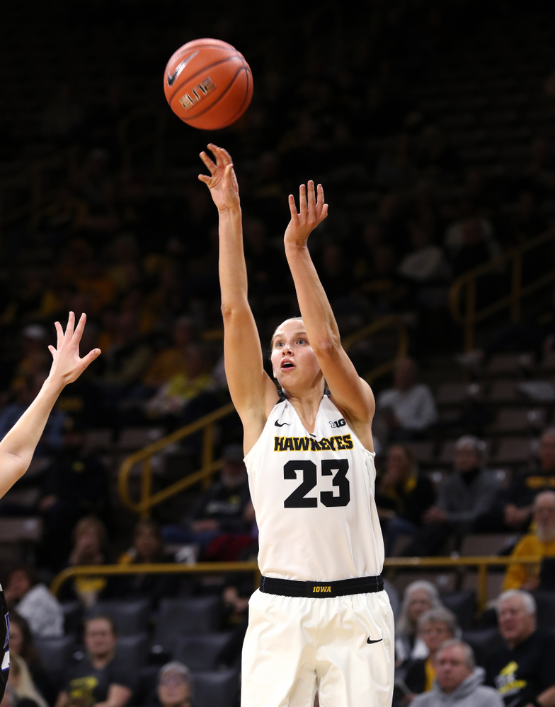 Iowa Hawkeyes forward Logan Cook (23) against Dakota Wesleyan University Tuesday, November 6, 2018 at Carver-Hawkeye Arena. (Brian Ray/hawkeyesports.com)