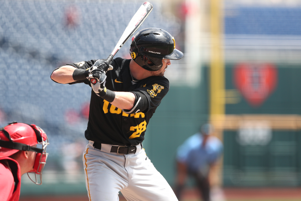 Iowa Hawkeyes Chris Whelan (28) against the Nebraska Cornhuskers in the first round of the Big Ten Baseball Tournament Friday, May 24, 2019 at TD Ameritrade Park in Omaha, Neb. (Brian Ray/hawkeyesports.com)