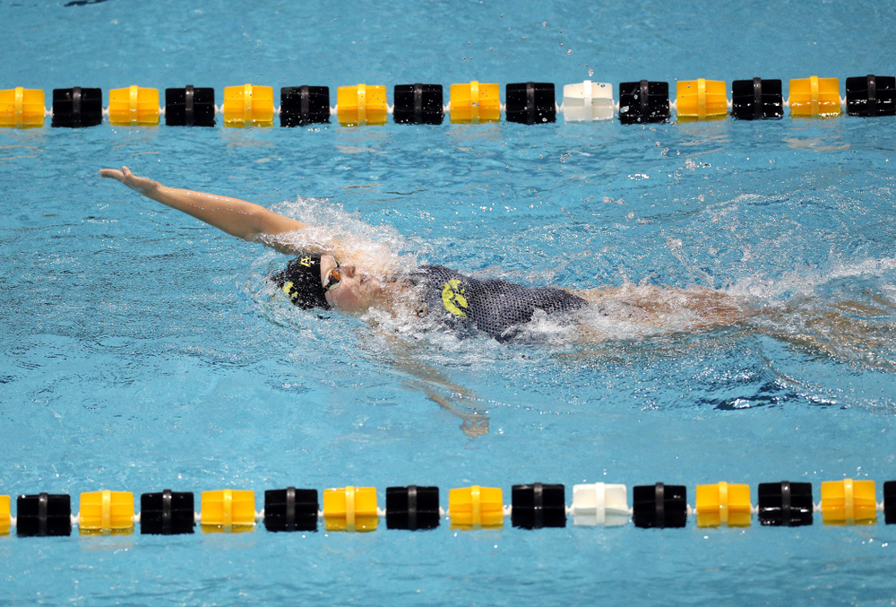 IowaÕs Zoe Pawloski swims the 200 yard backstroke against the Michigan Wolverines Friday, November 1, 2019 at the Campus Recreation and Wellness Center. (Brian Ray/hawkeyesports.com)