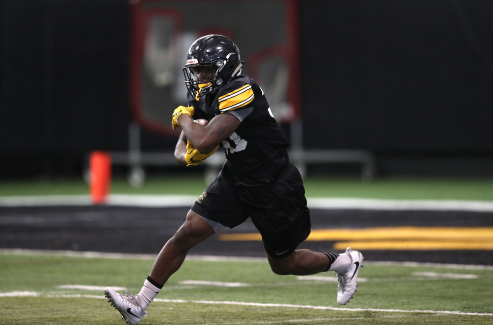 Iowa Hawkeyes running back Mekhi Sargent (10) during preparation for the 2019 Outback Bowl Monday, December 17, 2018 at the Hansen Football Performance Center. (Brian Ray/hawkeyesports.com)