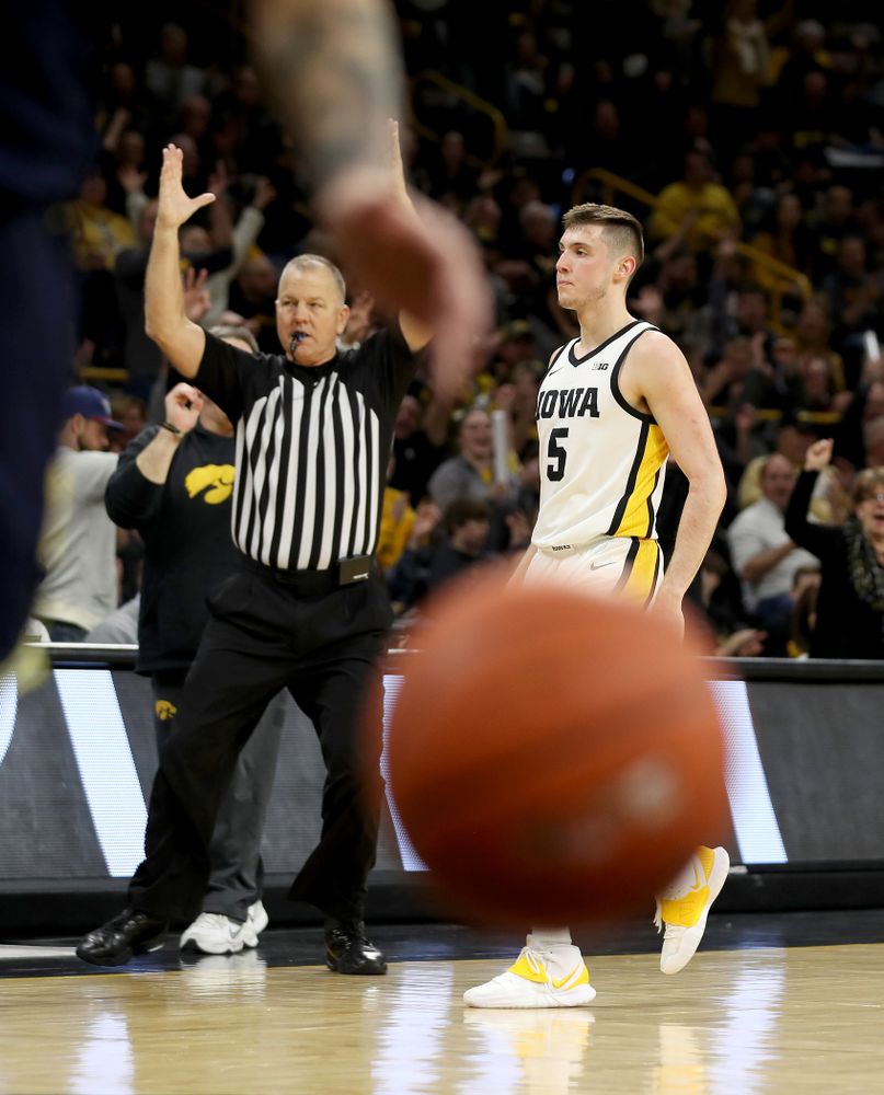 Iowa Hawkeyes guard CJ Fredrick (5) against the Michigan Wolverines Friday, January 17, 2020 at Carver-Hawkeye Arena. (Brian Ray/hawkeyesports.com)