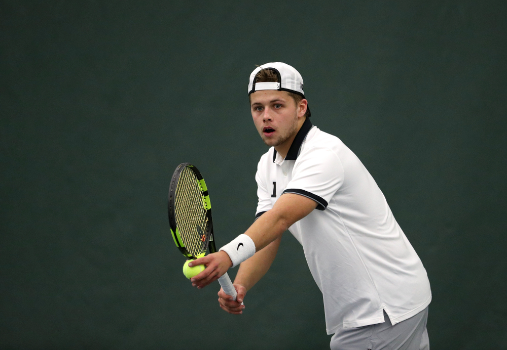 Iowa's Will Davies against Western Michigan Saturday, January 19, 2019 at the Hawkeye Tennis and Recreation Complex. (Brian Ray/hawkeyesports.com)