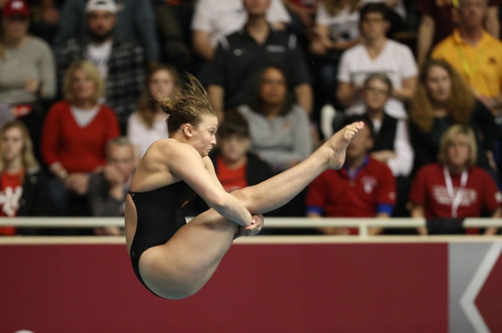 Iowa's Clair Park competes on the 1-meter springboard during the 2019 Women's Big Ten Swimming and Diving meet Thursday, February 21, 2019 in Bloomington, Indiana. (Brian Ray/hawkeyesports.com)
