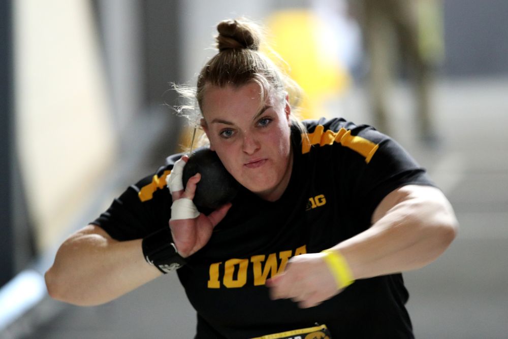Iowa's Erika Hammond competes in the Shot Put during the Black and Gold Premier meet Saturday, January 26, 2019 at the Recreation Building. (Brian Ray/hawkeyesports.com)