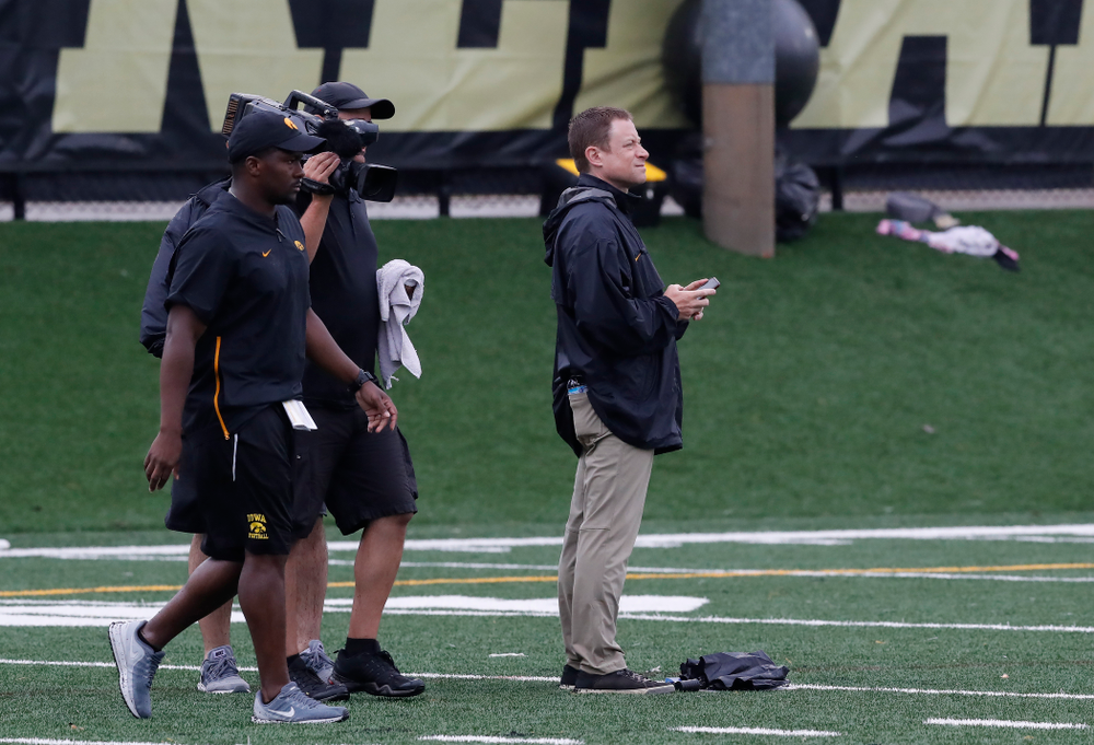Big Ten Network's Dave Revsine during camp practice No. 15 Monday, August 20, 2018 at the Hansen Football Performance Center. (Brian Ray/hawkeyesports.com)