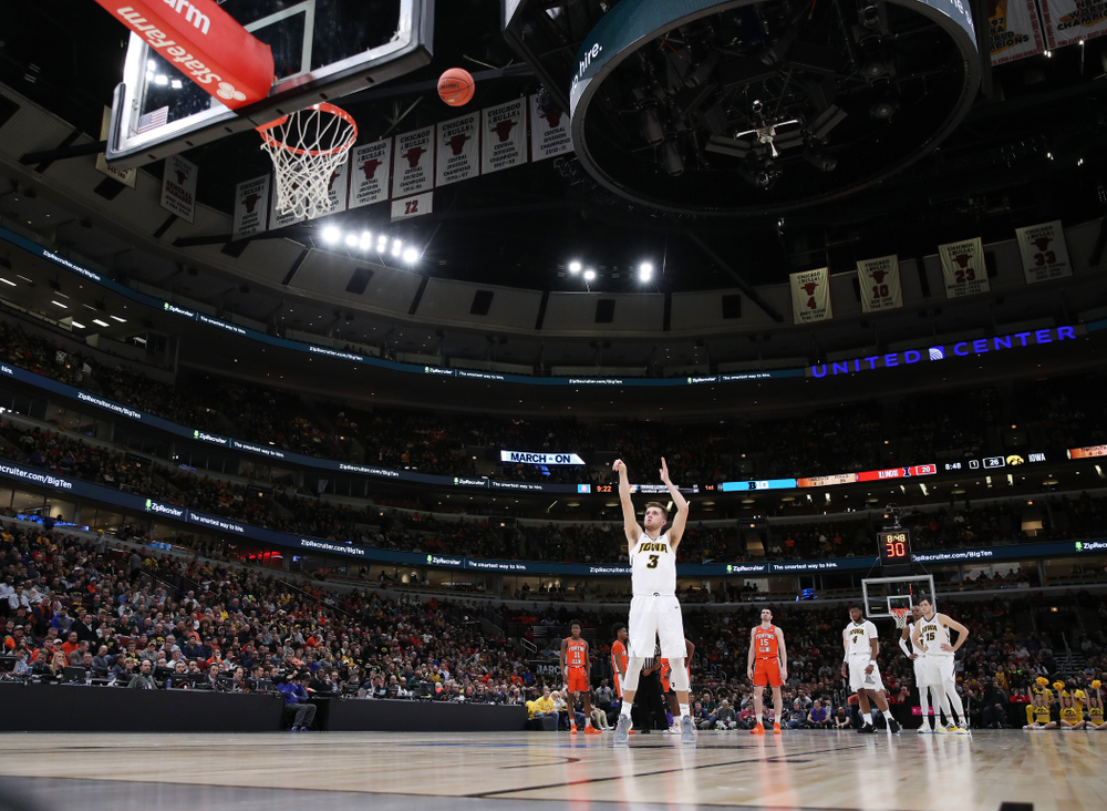 Mbb Iowa Vs Illinois Page 7193 University Of Iowa Athletics