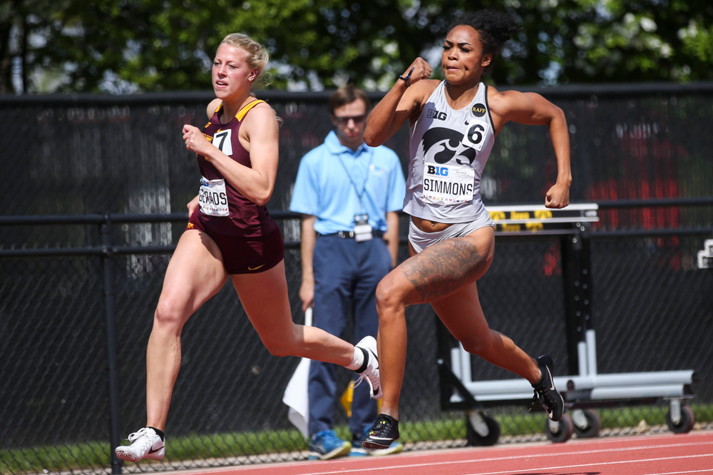 Iowa's Tria Simmons runs during the women's 200-meter dash at the Big Ten Outdoor Track and Field Championships at Francis X. Cretzmeyer Track on Friday, May 10, 2019. (Lily Smith/hawkeyesports.com)