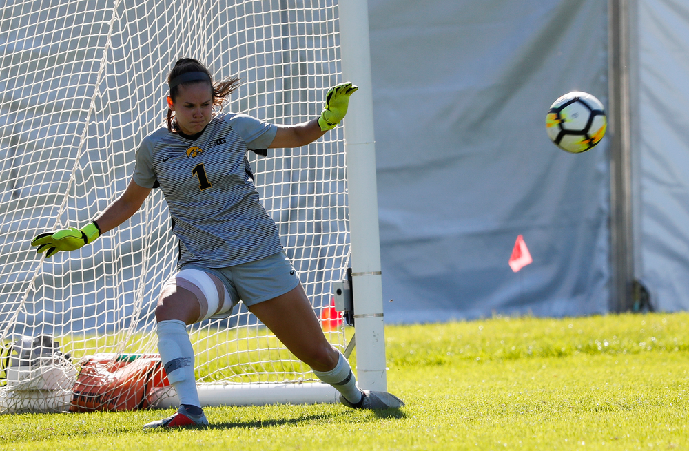 Iowa Hawkeyes goalkeeper Claire Graves (1) makes a save during a game against Indiana at the Iowa Soccer Complex on September 23, 2018. (Tork Mason/hawkeyesports.com)