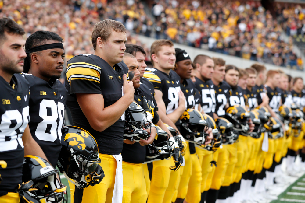 Iowa Hawkeyes quarterback Nate Stanley (4) against the Iowa State Cyclones Saturday, September 8, 2018 at Kinnick Stadium. (Brian Ray/hawkeyesports.com)