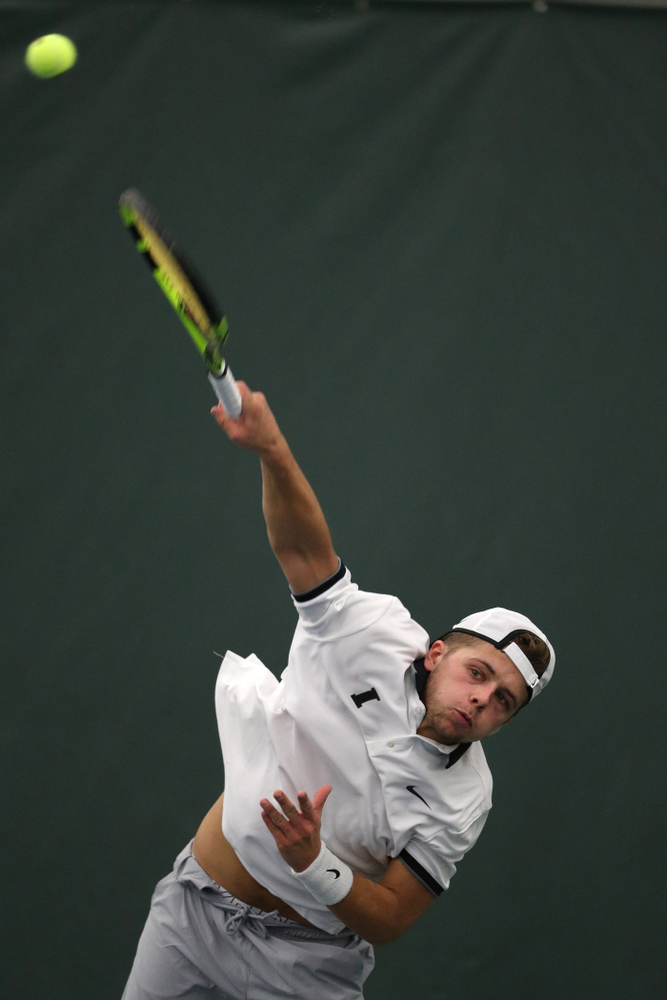 Iowa's Will Davies against Western Michigan Saturday, January 19, 2019 at the Hawkeye Tennis and Recreation Complex. (Brian Ray/hawkeyesports.com)