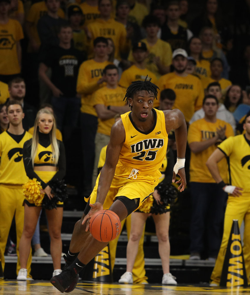 forward Tyler Cook (25) against the Wisconsin Badgers Friday, November 30, 2018 at Carver-Hawkeye Arena. (Brian Ray/hawkeyesports.com)