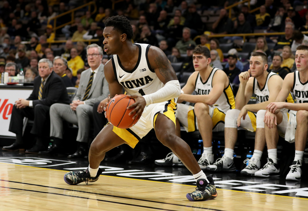 Iowa Hawkeyes guard Joe Toussaint (1) against North Florida Thursday, November 21, 2019 at Carver-Hawkeye Arena. (Brian Ray/hawkeyesports.com)