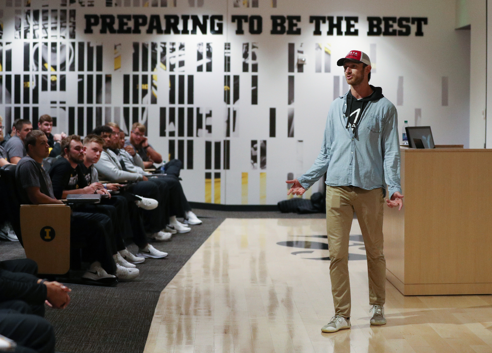 Honorary Captain Ricky Stanzi addresses the team Friday, October 11, 2019 at the Hansen Football Performance Center. (Brian Ray/hawkeyesports.com)