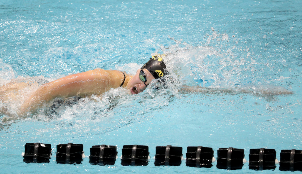 IowaÕs Lauren McDougall competes in the 200 yard freestyle against Notre Dame and Illinois Saturday, January 11, 2020 at the Campus Recreation and Wellness Center. (Brian Ray/hawkeyesports.com)