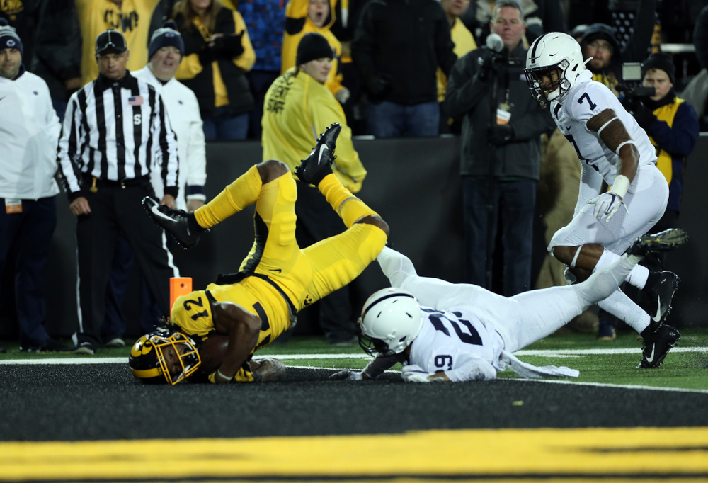 Iowa Hawkeyes wide receiver Brandon Smith (12) catches a touchdown pass against the Penn State Nittany Lions Saturday, October 12, 2019 at Kinnick Stadium. (Brian Ray/hawkeyesports.com)