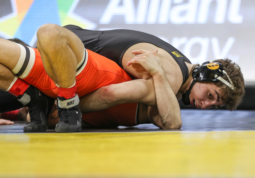 Iowa’s Austin DeSanto Wrestles Oklahoma State’s Reece Witcraft at 133 pounds Sunday, February 23, 2020 at Carver-Hawkeye Arena. DeSanto won the match by fall. (Brian Ray/hawkeyesports.com)