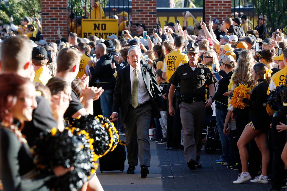Iowa Hawkeyes head coach Kirk Ferentz against the Wisconsin Badgers Saturday, September 22, 2018 at Kinnick Stadium. (Brian Ray/hawkeyesports.com)