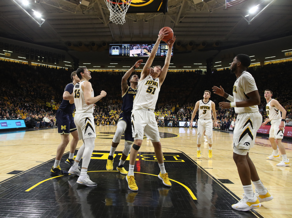 Iowa Hawkeyes forward Nicholas Baer (51) against the Michigan Wolverines Friday, February 1, 2019 at Carver-Hawkeye Arena. (Brian Ray/hawkeyesports.com)