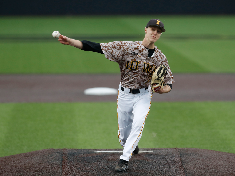 Iowa Hawkeyes pitcher Zach Daniels (2) during a double header against the Indiana Hoosiers Friday, March 23, 2018 at Duane Banks Field. (Brian Ray/hawkeyesports.com)