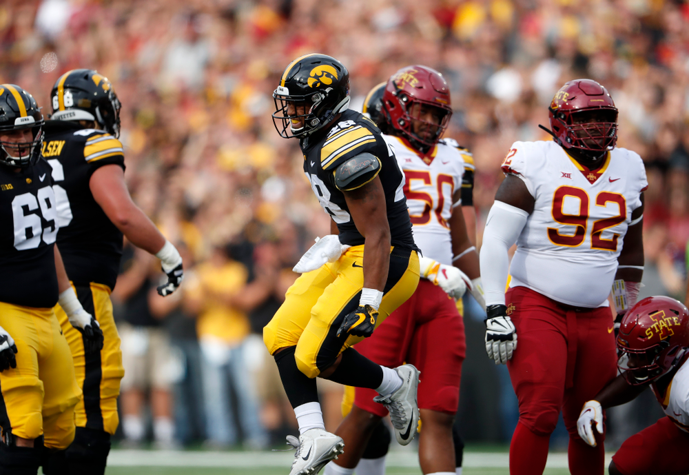 Iowa Hawkeyes running back Toren Young (28) against the Iowa State Cyclones Saturday, September 8, 2018 at Kinnick Stadium. (Brian Ray/hawkeyesports.com)