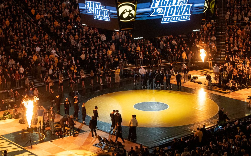 Iowa fans cheer during the dual at Carver-Hawkeye Arena in Iowa City on Friday, January 31, 2020. (Stephen Mally/hawkeyesports.com)