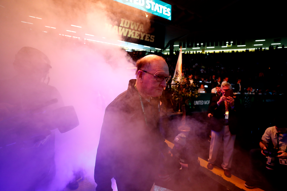 Dan Gable during the gold medal match of the United World Wrestling Freestyle World Cup against Azerbaijan Sunday, April 8, 2018 at Carver-Hawkeye Arena. (Brian Ray/hawkeyesports.com)