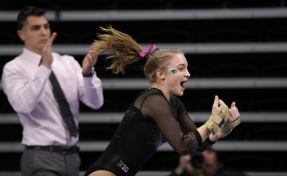 Iowa's Lauren Guerin competes on the vault against the Minnesota Golden Gophers Saturday, January 19, 2019 at Carver-Hawkeye Arena. (Brian Ray/hawkeyesports.com)