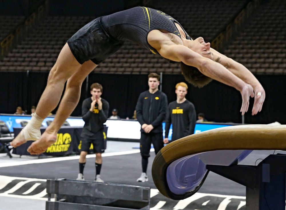 Iowa's Mitch Mandozzi competes in the vault against Ohio State at Caver-Hawkeye Arena in Iowa City on Saturday, Mar. 16, 2019. (Stephen Mally for HawkeyeSports.com)