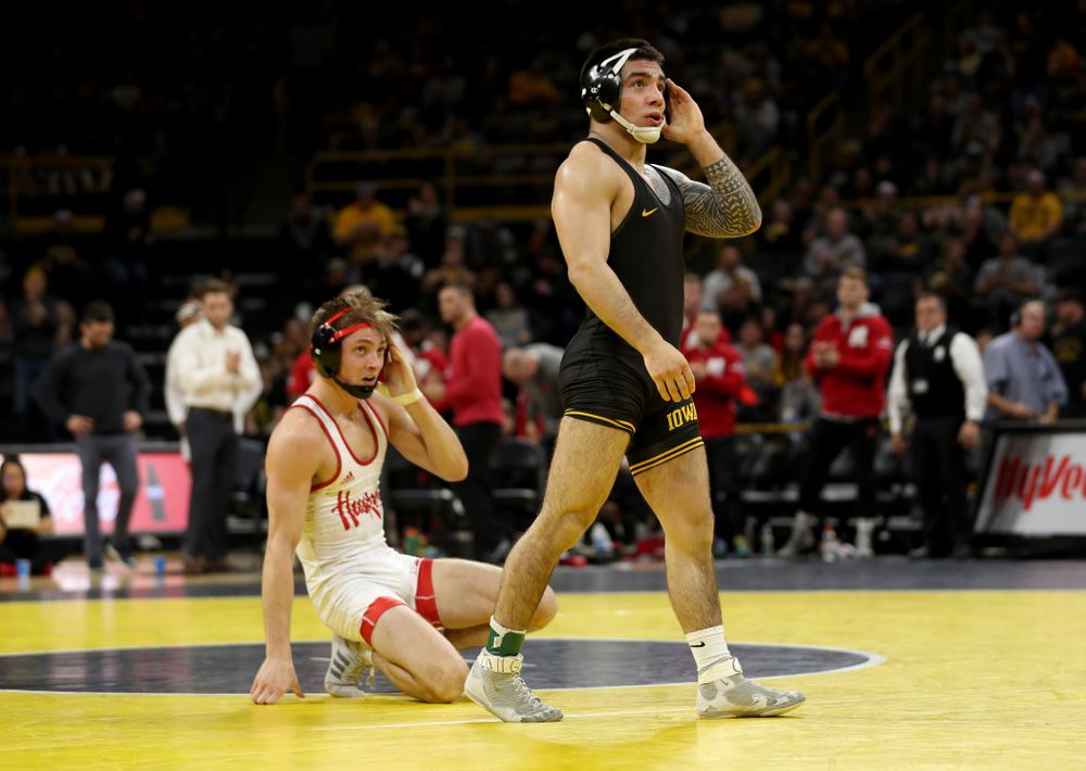 Iowa’s Pat Lugo wrestles Nebraska’s Collin Purinton at 149 pounds Saturday, January 18, 2020 at Carver-Hawkeye Arena. Lugo won the match 4-1. (Brian Ray/hawkeyesports.com)