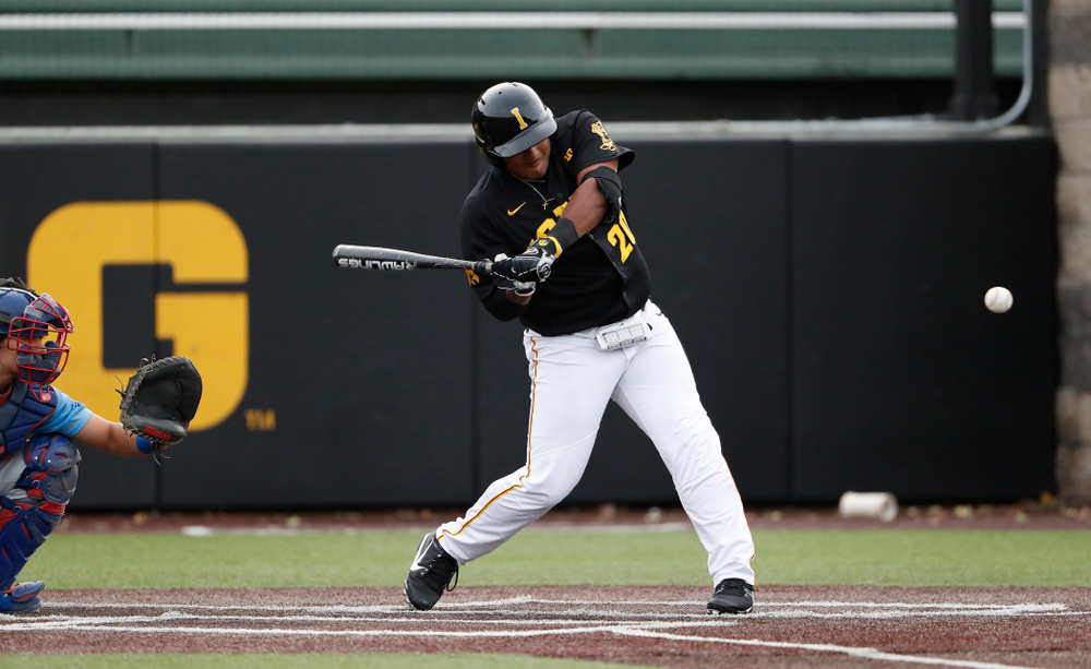 Izaya Fullard against the Ontario Blue Jays Friday, September 21, 2018 at Duane Banks Field. (Brian Ray/hawkeyesports.com)