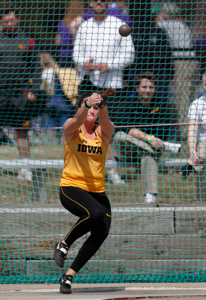 Iowa's Leah Colbert competes in the hammer throw during the 2018 MUSCO Twilight Invitational Thursday, April 12, 2018 at the Cretzmeyer Track. (Brian Ray/hawkeyesports.com)