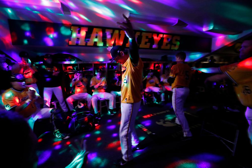 Iowa Hawkeyes infielder Chris Whelan (28) celebrates following their win over the Michigan Wolverines Sunday, April 29, 2018 at Duane Banks Field. (Brian Ray/hawkeyesports.com)