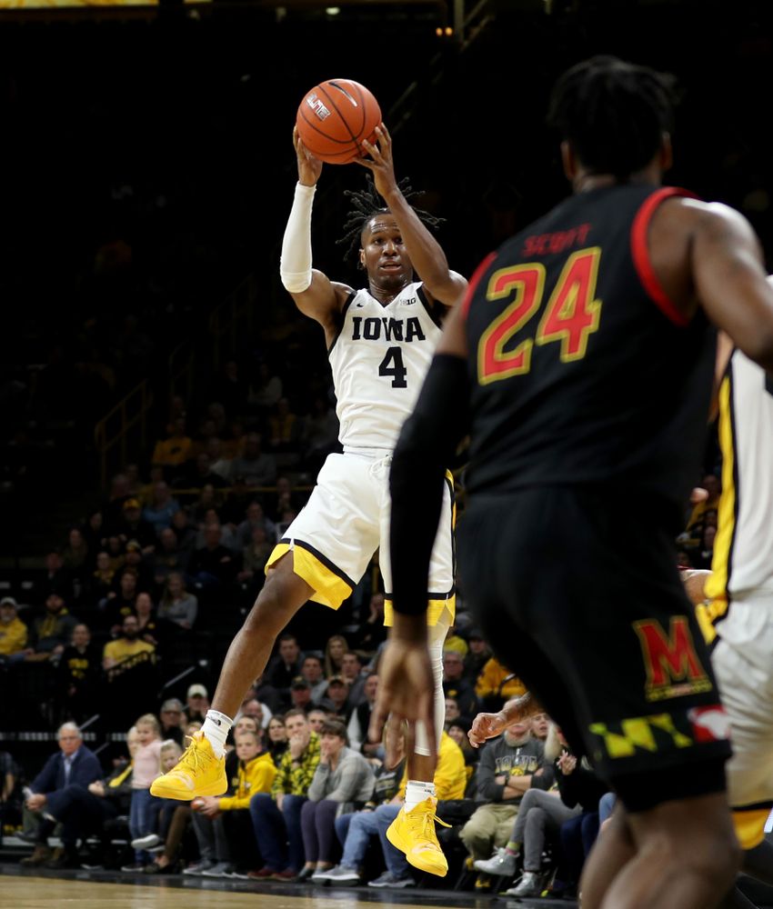 Iowa Hawkeyes guard Bakari Evelyn (4) against the Maryland Terrapins Friday, January 10, 2020 at Carver-Hawkeye Arena. (Brian Ray/hawkeyesports.com)