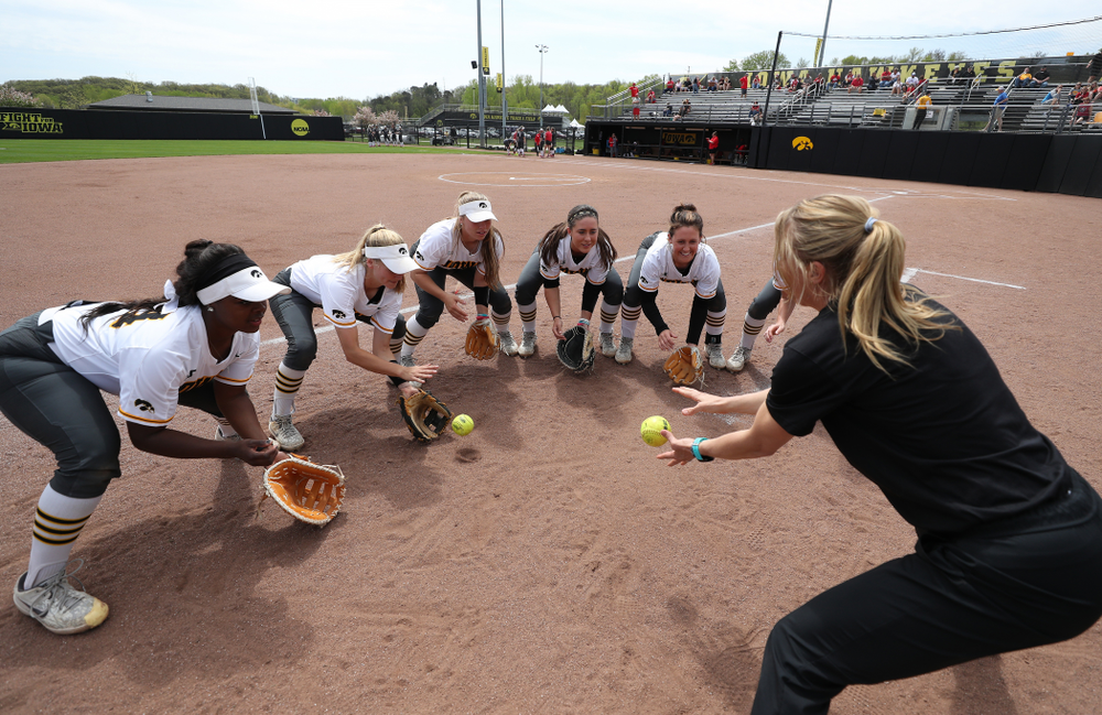 Assistant coach Lori Duncan against the Ohio State Buckeyes on senior day Sunday, May 5, 2019 at Pearl Field. (Brian Ray/hawkeyesports.com)