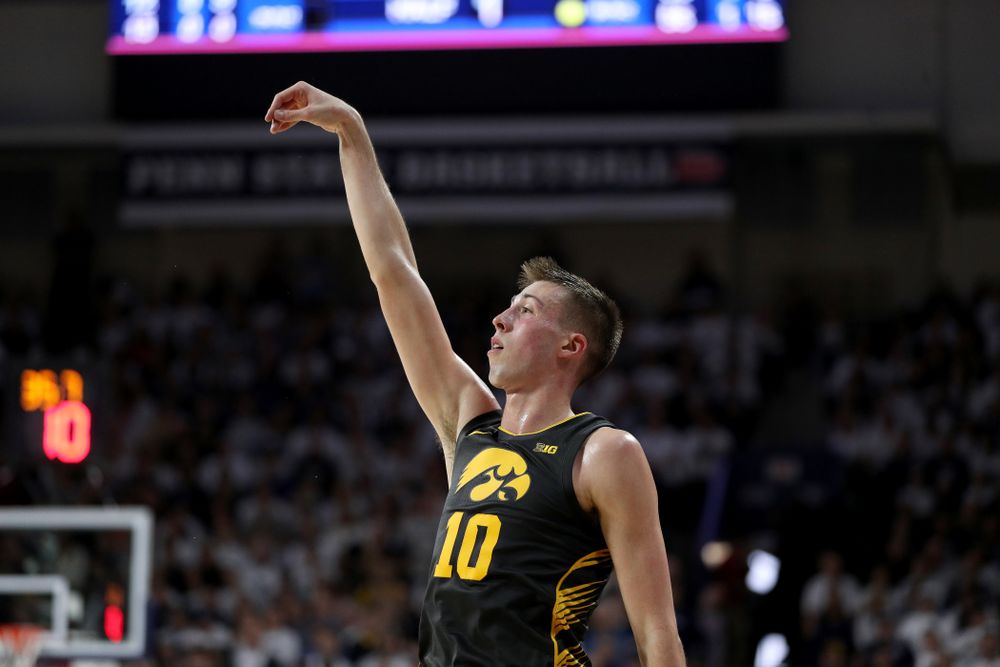 Iowa Hawkeyes guard Joe Wieskamp (10) against Penn State Saturday, January 4, 2020 at the Palestra in Philadelphia. (Brian Ray/hawkeyesports.com)