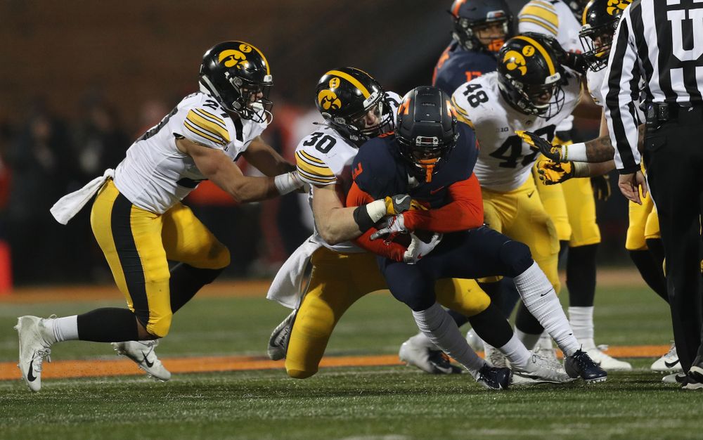 Iowa Hawkeyes defensive back Jake Gervase (30) against the Illinois Fighting Illini Saturday, November 17, 2018 at Memorial Stadium in Champaign, Ill. (Brian Ray/hawkeyesports.com)