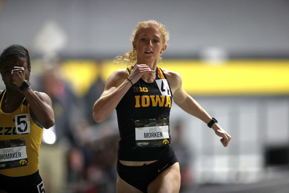 Iowa's Kylie Morken runs the 200-meters during the 2019 Larry Wieczorek Invitational Friday, January 18, 2019 at the Hawkeye Tennis and Recreation Center. (Brian Ray/hawkeyesports.com)