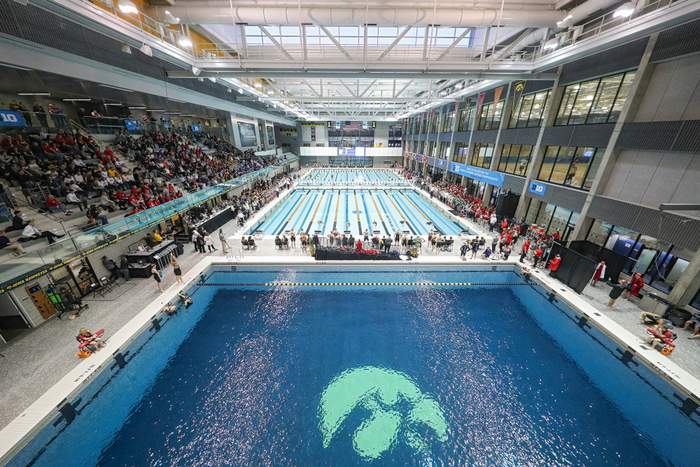 The 800 yard freestyle relay event during the 2020 Big Ten Women’s Swimming and Diving Championships at the Campus Recreation and Wellness Center in Iowa City on Wednesday, February 19, 2020. (Stephen Mally/hawkeyesports.com)