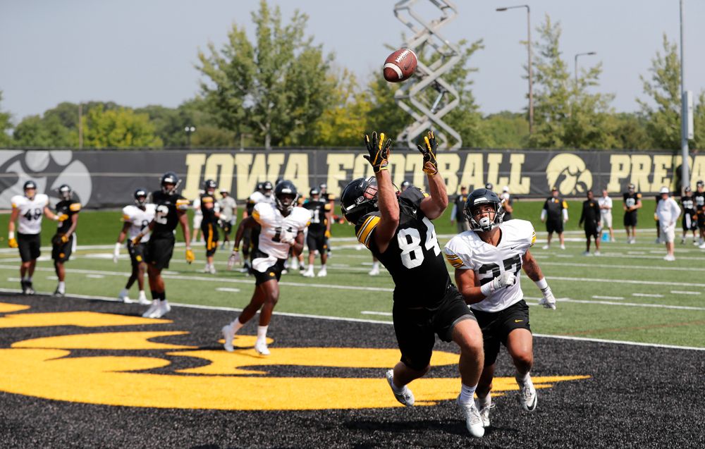Iowa Hawkeyes wide receiver Nick Easley (84) during practice No. 7 of fall camp Friday, August 10, 2018 at the Kenyon Football Practice Facility. (Brian Ray/hawkeyesports.com)